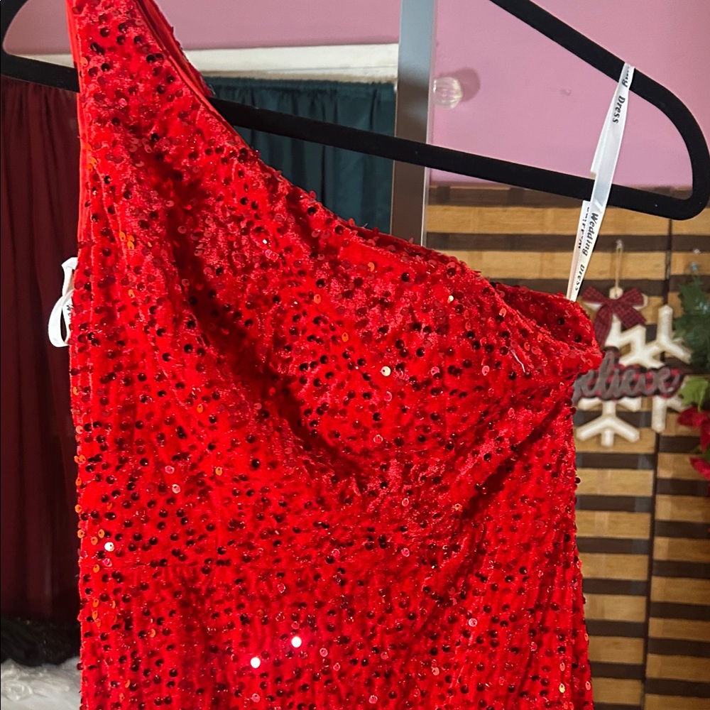 Red Sequin One-Shoulder Dress